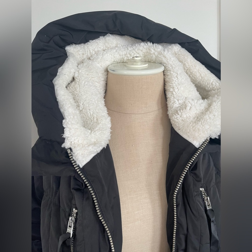 Amazon winter coat - Picture 5 of 5